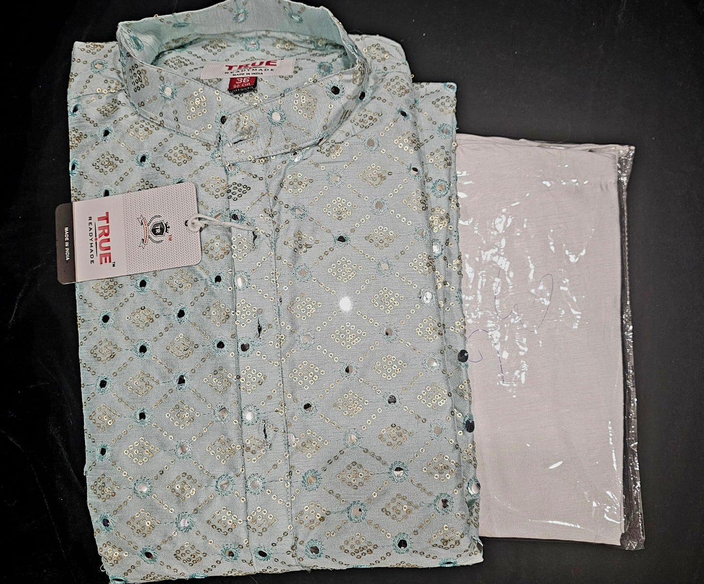 (Men’s kurta pajama