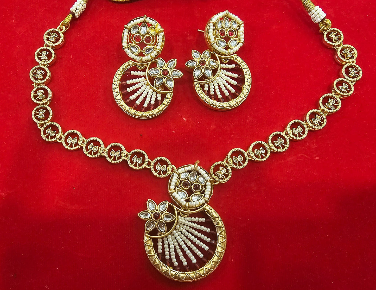 Gold pearl designer set
