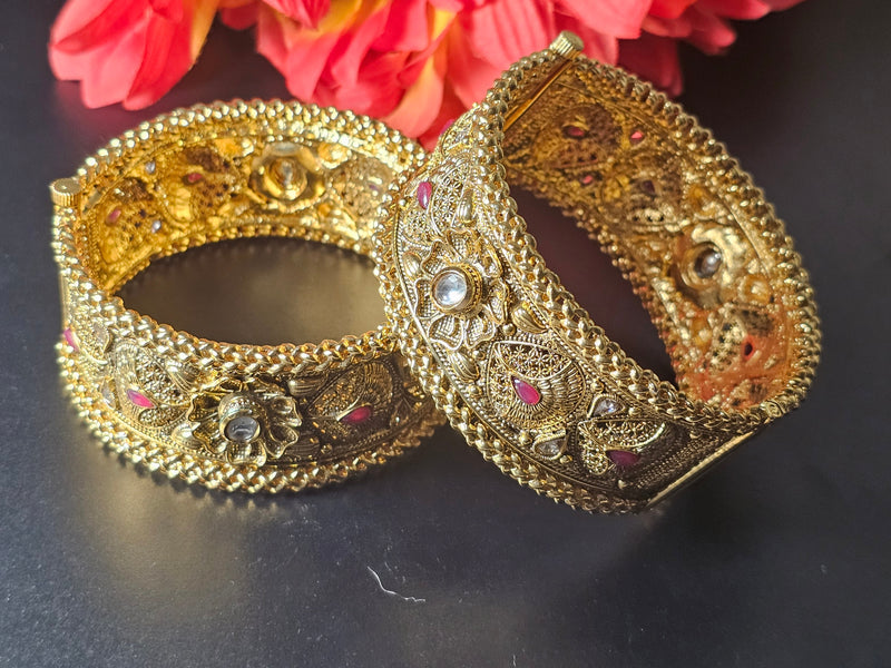 Gold-Plated Bangles Set – Design 10