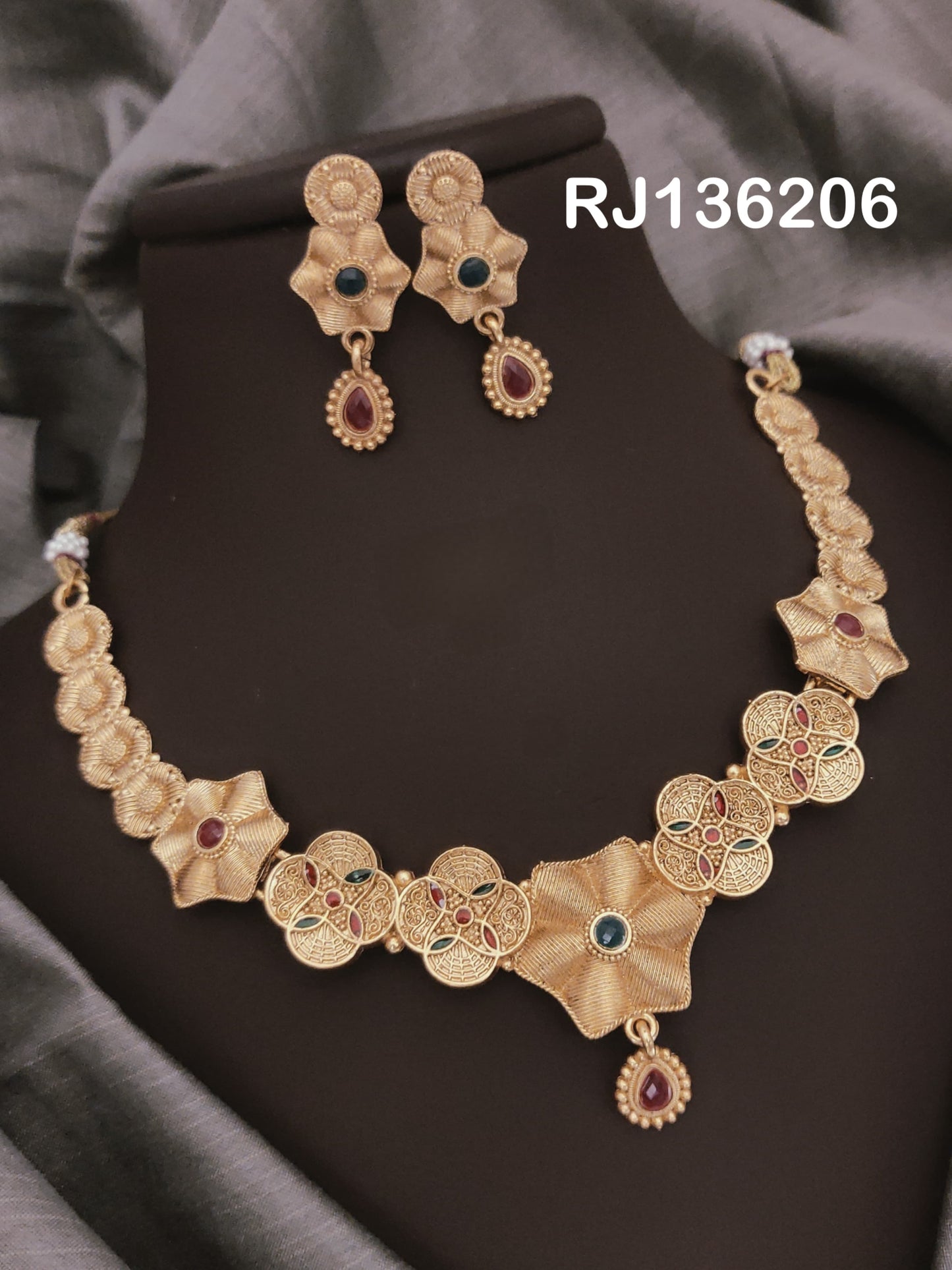 Gold Traditional Jewelry