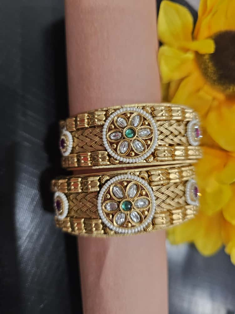 Gold-Plated & Rajwadi Bangles Set – Design 03