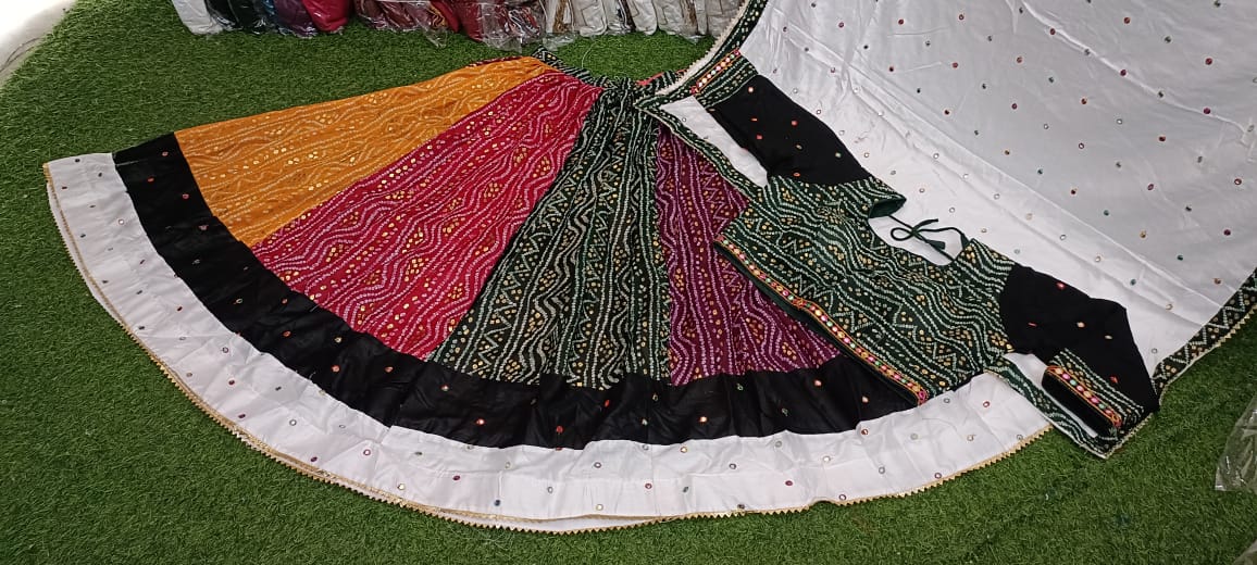 Bandani stripped lehenga